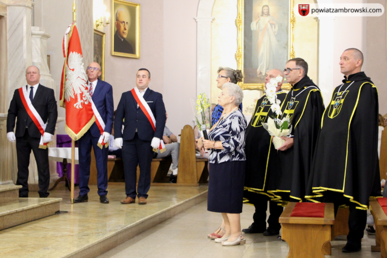 Uroczysta Msza Święta z okazji Jubileuszu 25-lecia Powiatu Zambrowskiego i Powiatowego Centrum Pomocy Rodzinie w Zambrowie