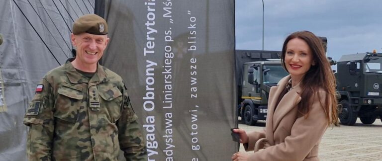 Starosta Zambrowski na warsztatach „Parasol” w Dąbrowie-Moczydłach