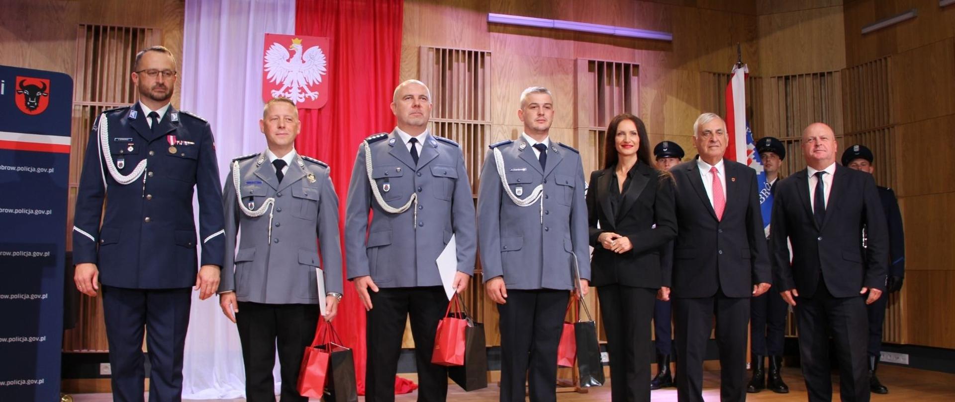 „Powiat Zambrowski w mundurach: Święto Policji z pietyzmem i dumą!”